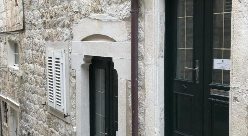 Foteza Apartments photo