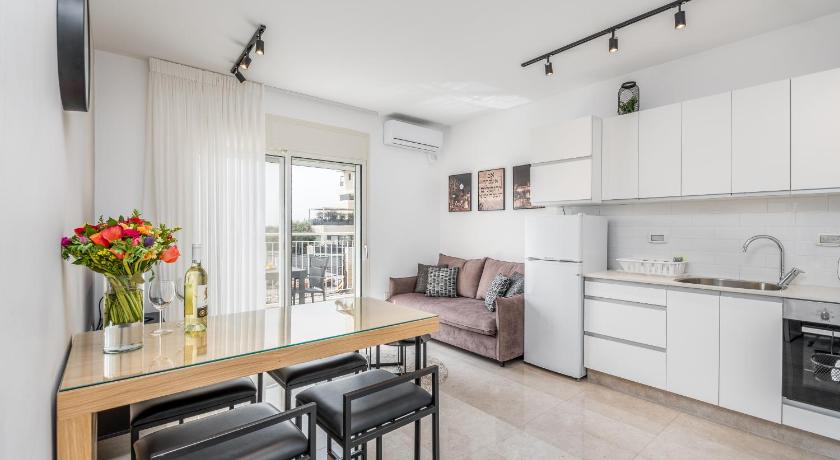 Sea U Jerusalem Mahane Yehuda Apartment Hotel photo