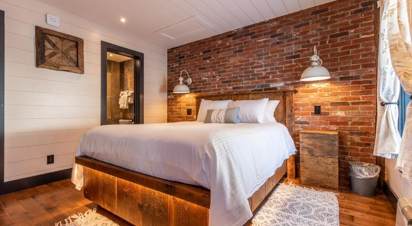 The Barnstead Inn photo