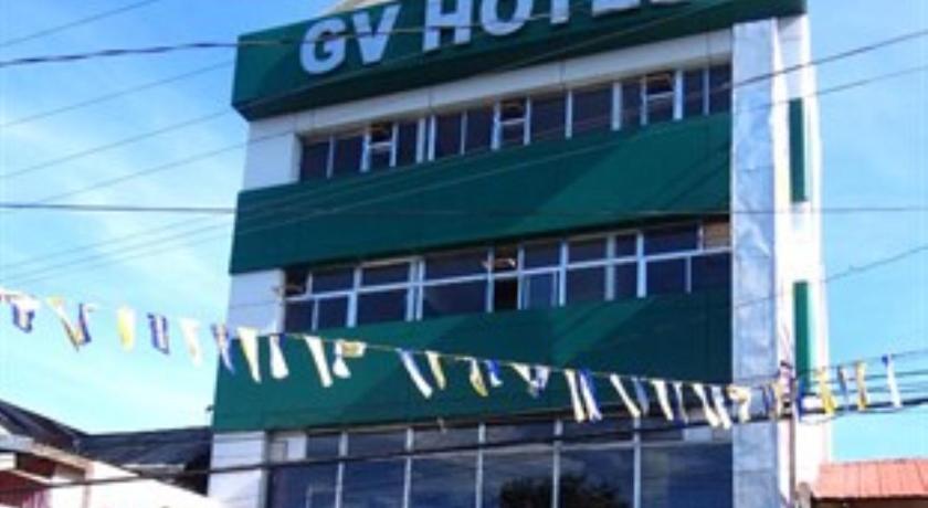 a building with a sign on the front of it, GV Hotel Naval in Naval