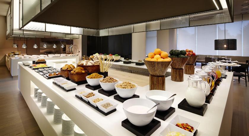 首尔 Shilla Stay Gangnam Yeoksam 4星级 酒店 泳池