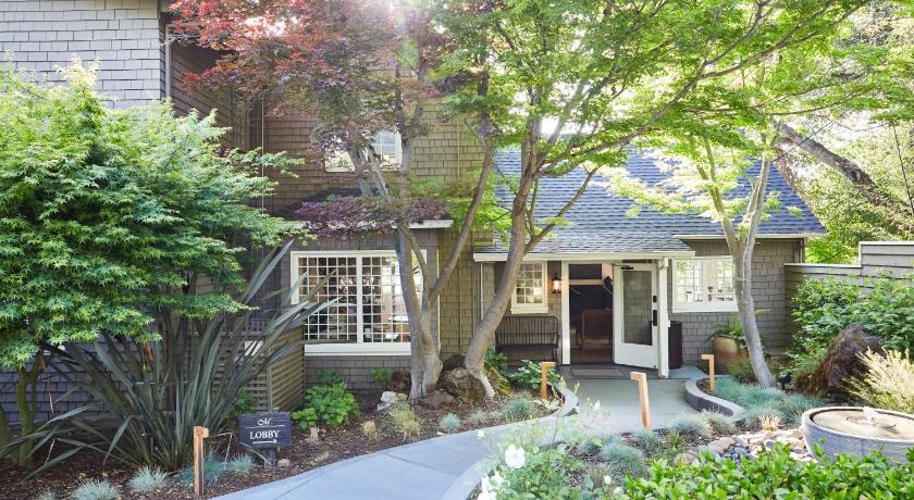 Milliken Creek Inn photo