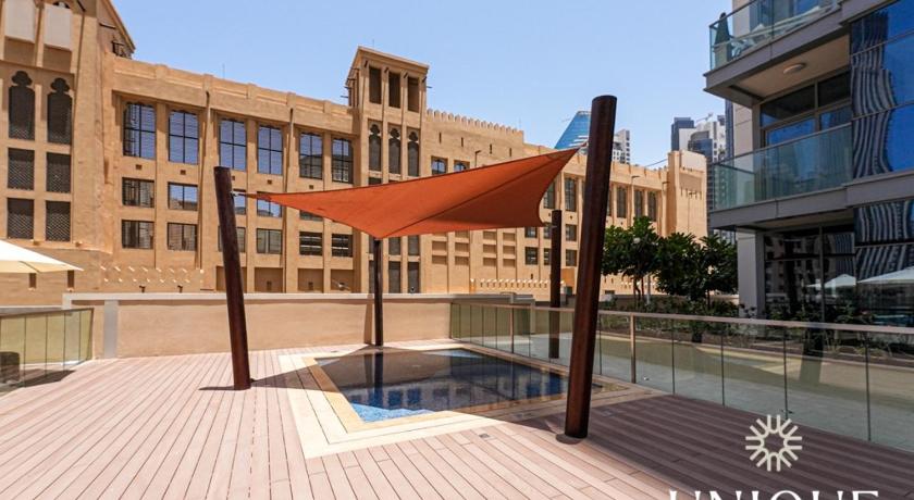 Luxery Apartment at Downtown Dubai photo