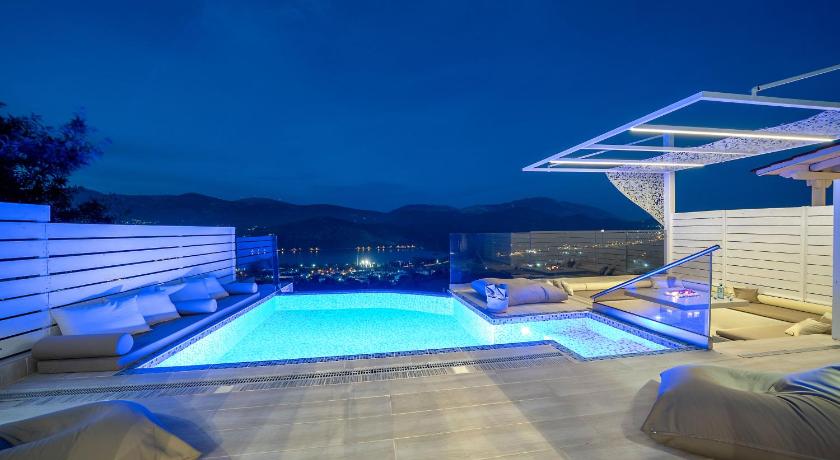 Image of Grand Suite with Private Pool 5