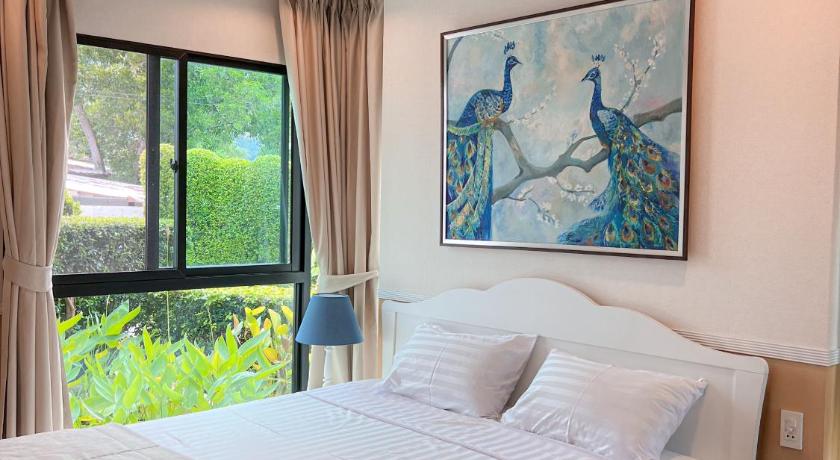 The Title Rawai: Beachfront condotel — Hotel in Phuket