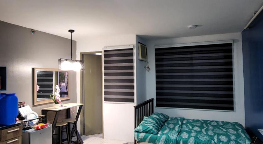 Image of Family Studio 1
