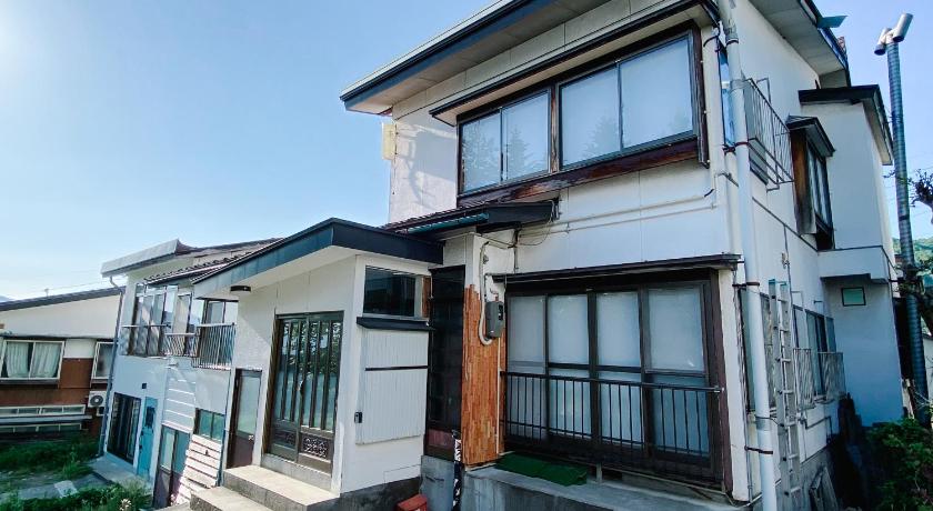 James House — Hotel in Nagano