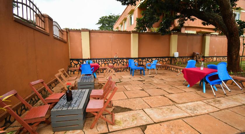 Jinja Grand Hotel photo