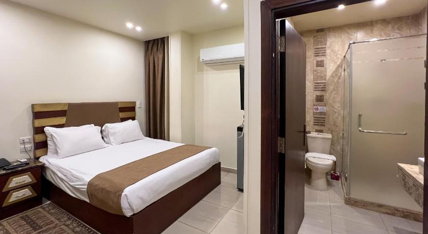 Image of Deluxe Single Room 1