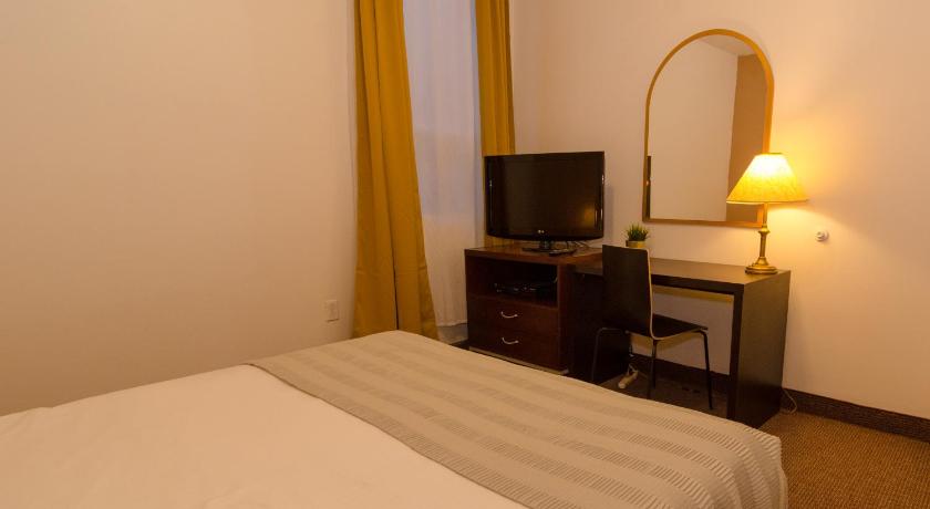 Image of Double Room with Private Bathroom 9