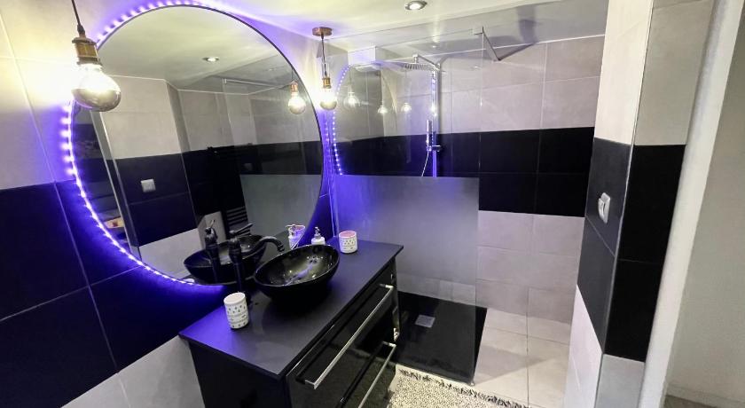 Appartement chaleureux avec place de parking photo