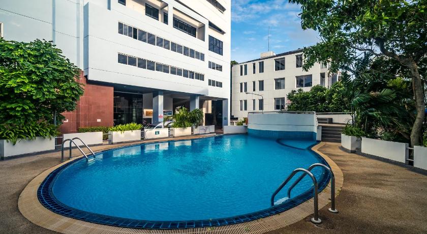 Patong Tower Condominium by Lofty photo