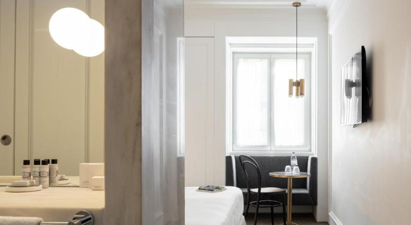 Image of Double Room Standard 4