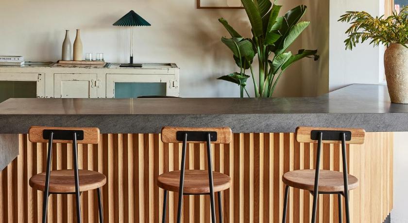 ロサンゼルス Hotel June Malibu 3つ星 宿泊施設 レストラン