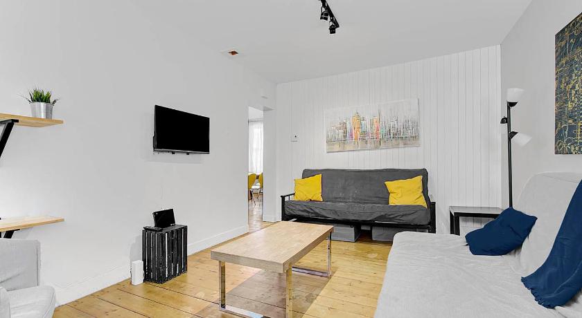 Les Appartements du 790 photo