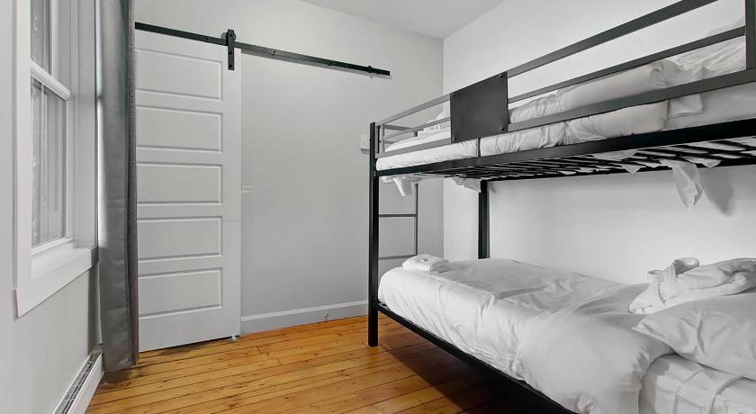 Les Appartements du 790 photo