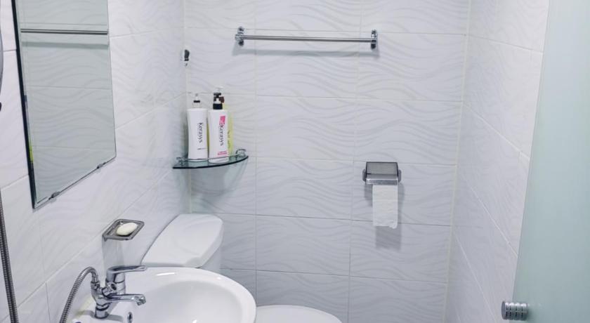 Image of Double Room with Private Bathroom 2