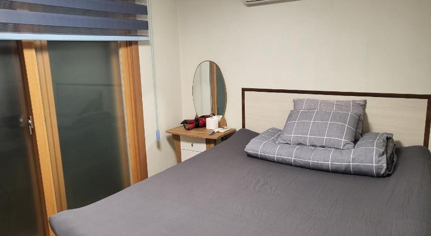 Image of Double Room with Private Bathroom 1
