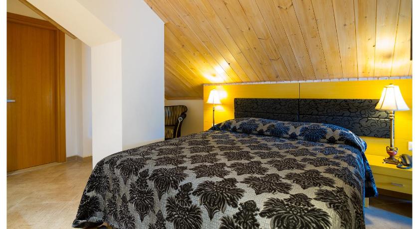 Hotel Dardha photo