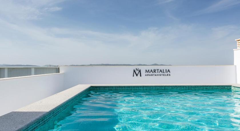 龙达 Apartamentos Martalia Arenal 5星级 民宿 餐厅