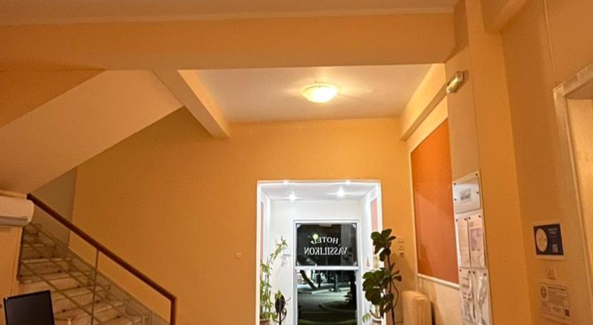 Vassilikon Hotel photo