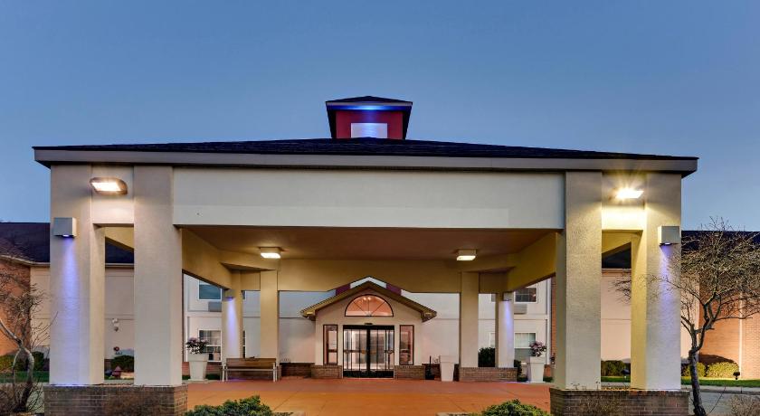 Holiday Inn Express Hotel And Suites Bad Axe photo