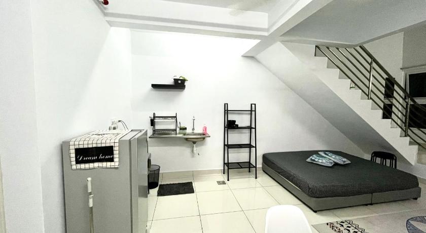 Minimalist Loft IV @DeCentrum (Wifi/Netflix) photo