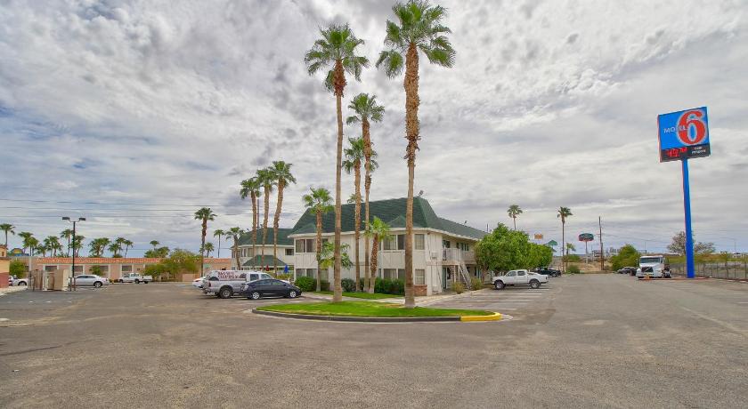 Motel 6-Yuma, AZ - East