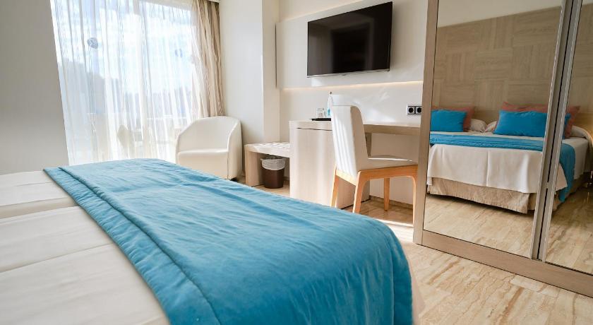 Grupotel Orient photo