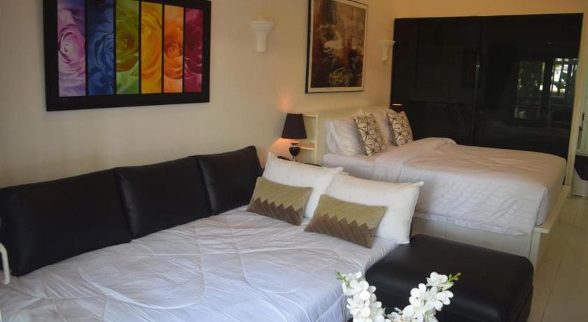 Image of Deluxe Apartment with Garden View - 207 7