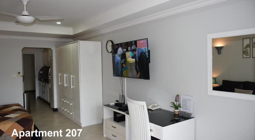 Image of Deluxe Apartment with Garden View - 207 15