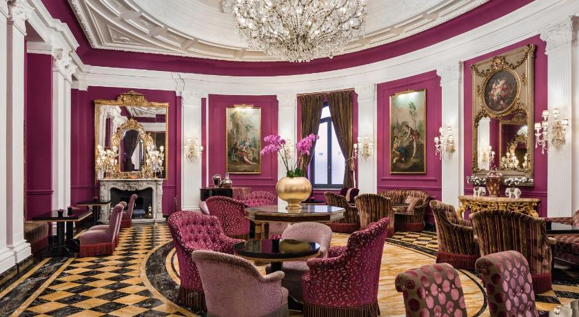 Baglioni Hotel Regina – The Leading Hotels of the World photo
