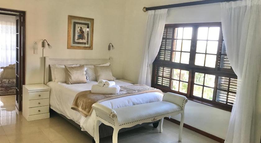 Deluxe Suite with Sea View, Villa Anastasia in Durban