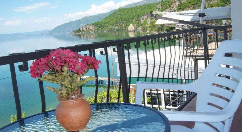 Apartment Polkaposki Trpejca — Hotel in Ohrid