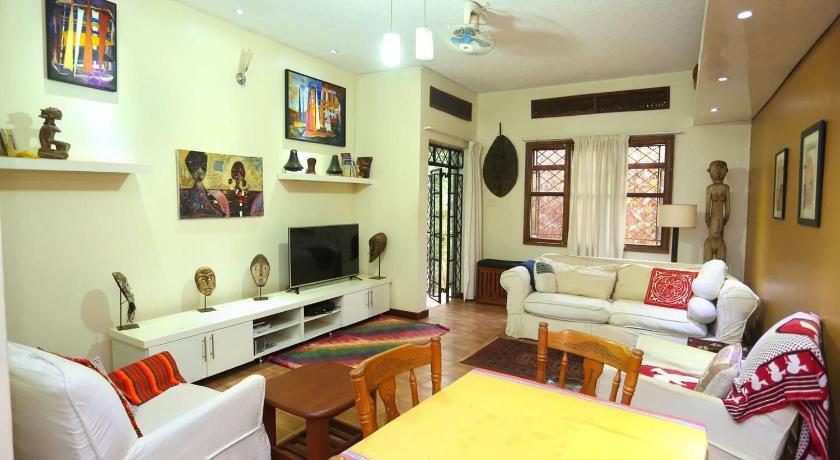 Captivating 2-Bed Cottage in Kampala — Hotel in Jinja