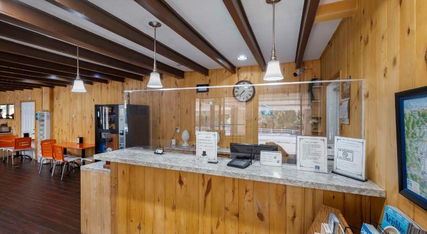 Budget Lodge photo