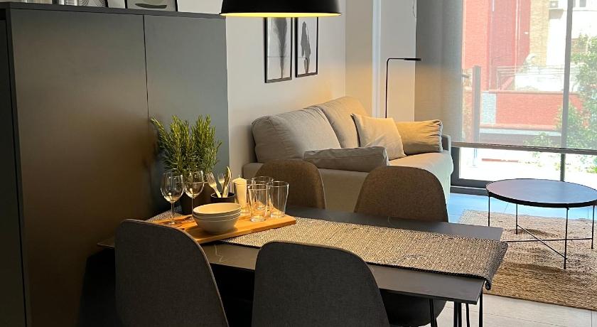 Topdown Apartments — Hotel in Barcelona