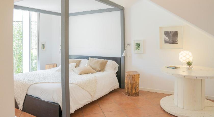 AGAVE - Villa Luisa, Pace e Relax a 2 passi dal mare