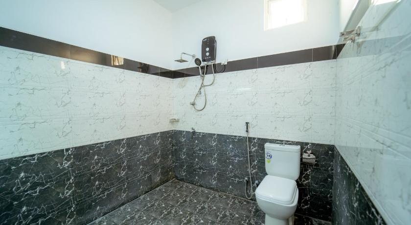 Liyonaa Beach Hotel - image 33