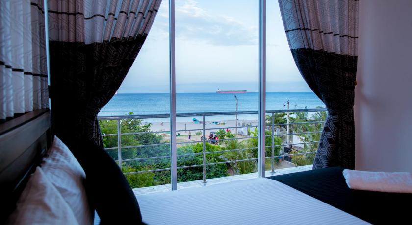 Liyonaa Beach Hotel – Trincomalee, GA