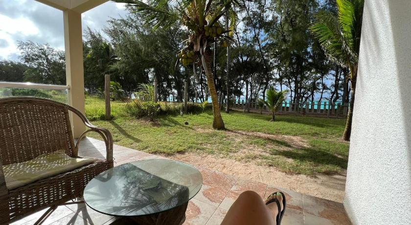 Gravier beach house photo