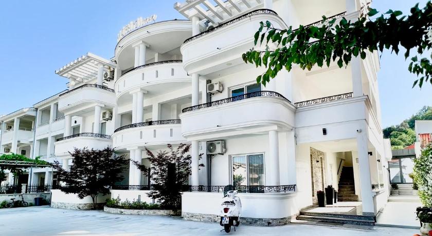 Marini Casa — Hotel in Ulcinj