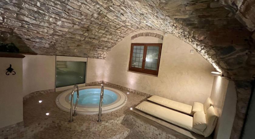 Hotel Palazzo Squarcialupi photo