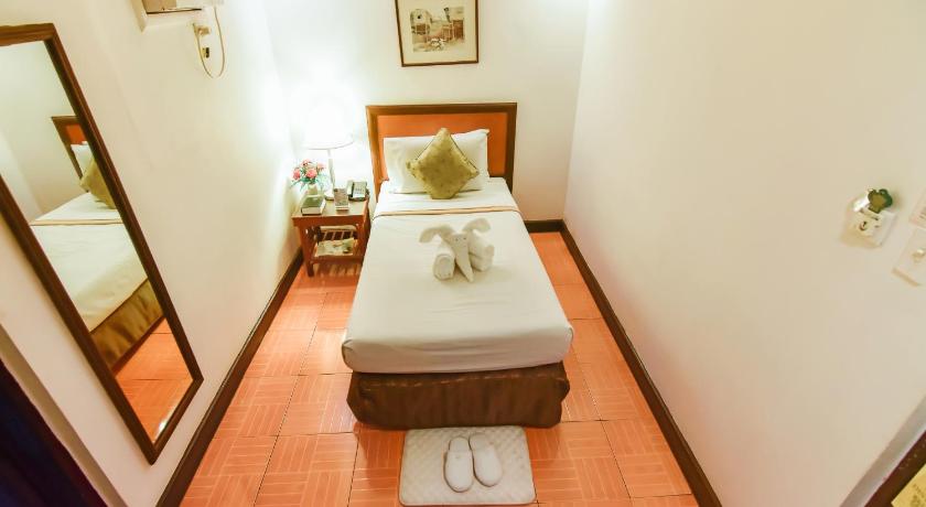 Image of Single Room 4