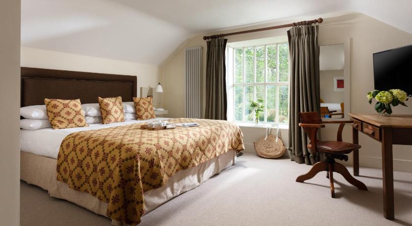 Image of Family Room 0
