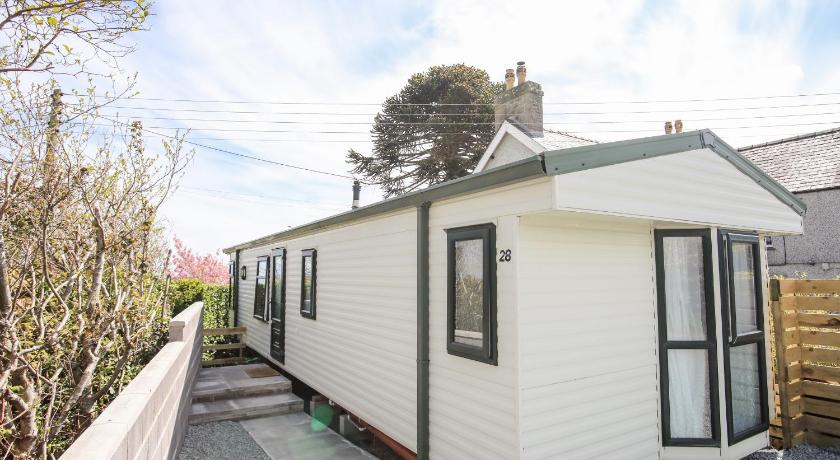Bryn Hyfryd Caravan