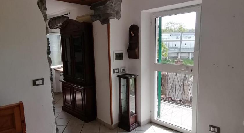 La Casa nella Collina — Hotel in Beverino