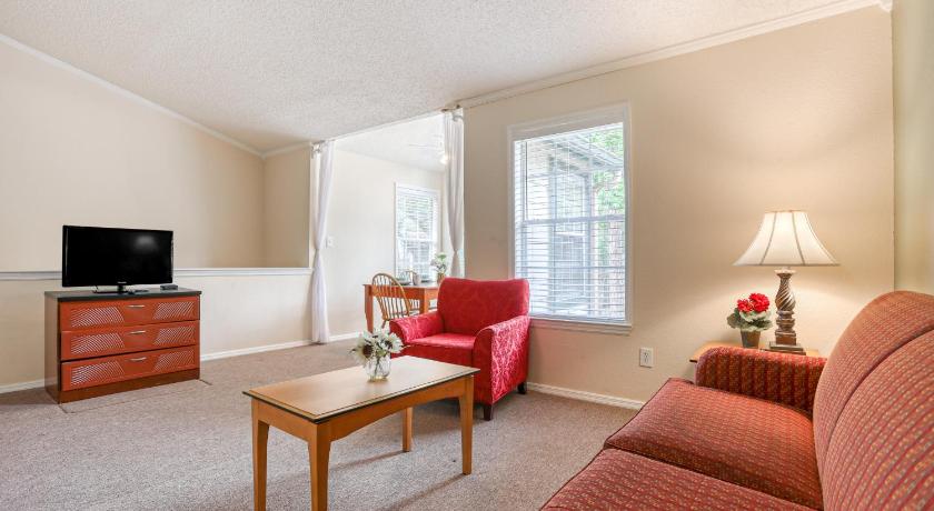 4104 Enchanted Oaks Cir #1508 photo