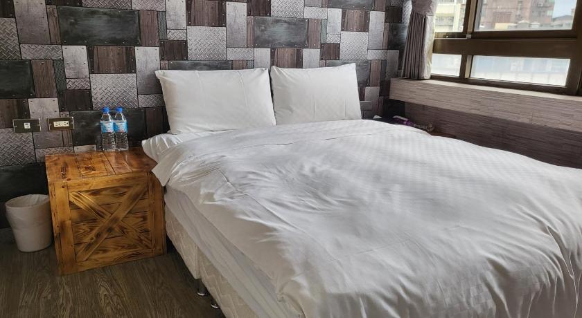 Taipei The Cole Hotel 3-Star Hotel room