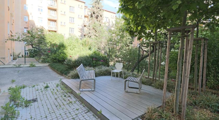 Apartment Relax Strasnice: with Private infra-sauna ! photo